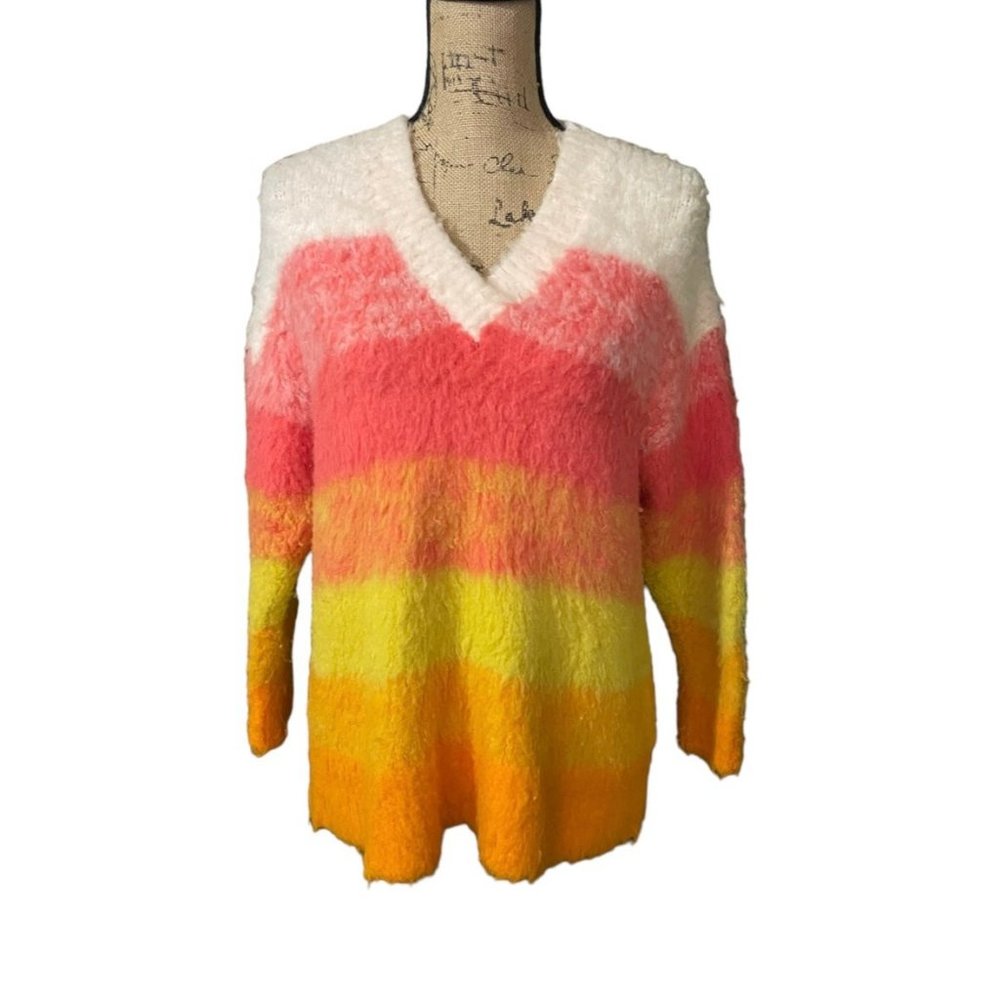 Anthropologie Simone‎ Fuzzy Sweater